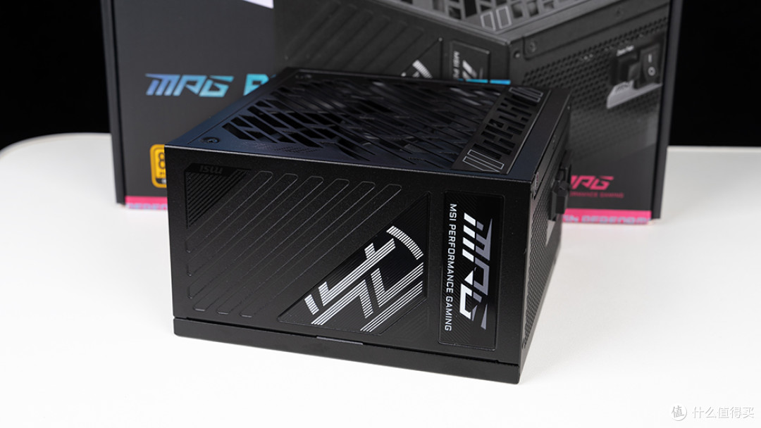RTX 50系显卡的金牌搭档,微星MPG A1000GS PCIE5暗黑电源体验