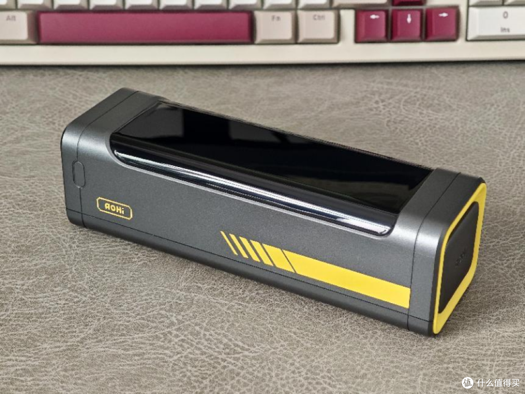 27600mAh+240W超强输出,Aohi奥海240W星舰能量舱,只需399!
