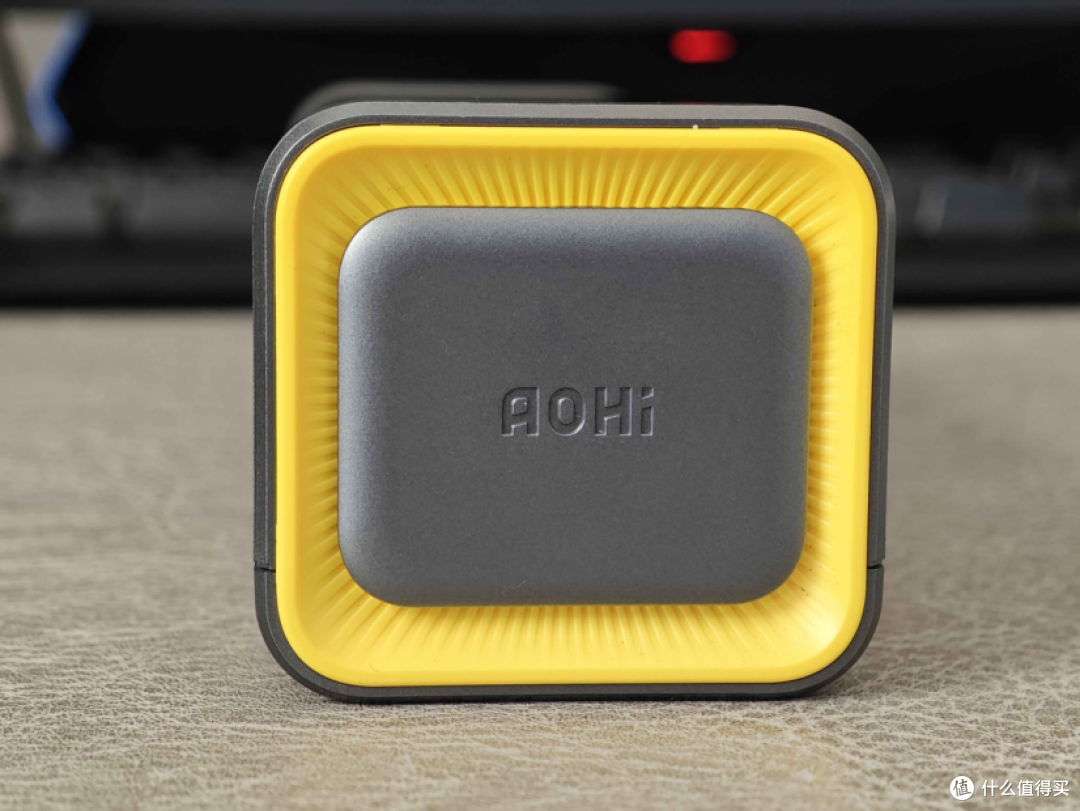 27600mAh+240W超强输出,Aohi奥海240W星舰能量舱,只需399!