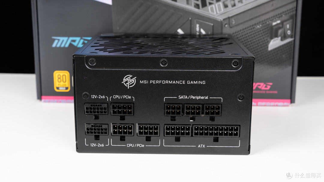 RTX 50系显卡的金牌搭档,微星MPG A1000GS PCIE5暗黑电源体验