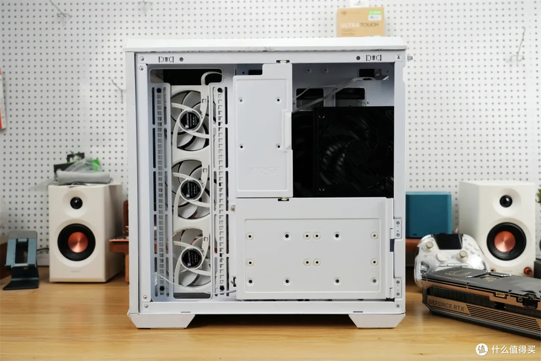 微星 MPG A1000GS PCIE5暗黑电源,藏着哪些让硬件狂飙的秘密?