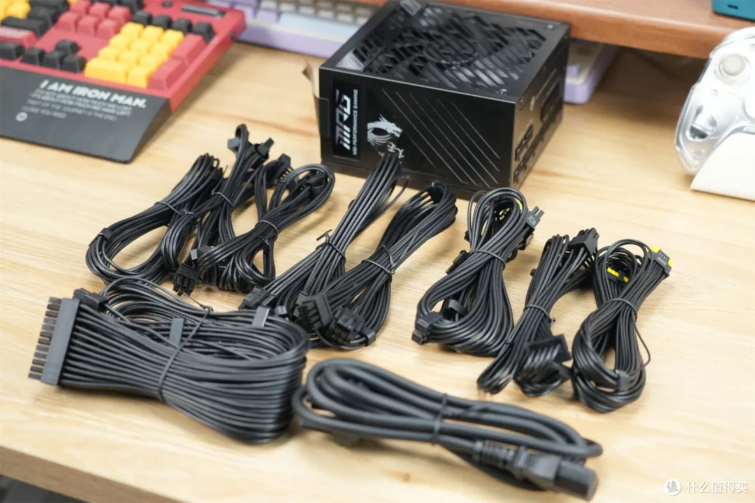 微星 MPG A1000GS PCIE5暗黑电源,藏着哪些让硬件狂飙的秘密?