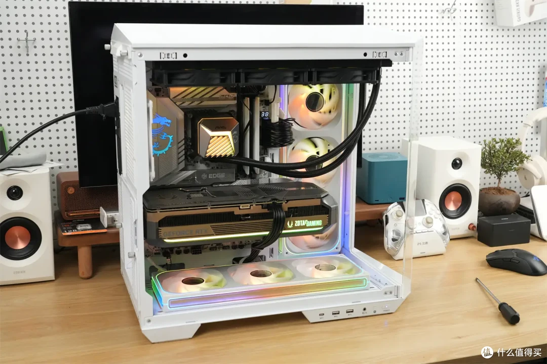 微星 MPG A1000GS PCIE5暗黑电源,藏着哪些让硬件狂飙的秘密?