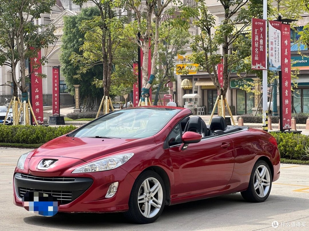 标致敞篷车:法式浪漫与驾驶激情的完美融合
