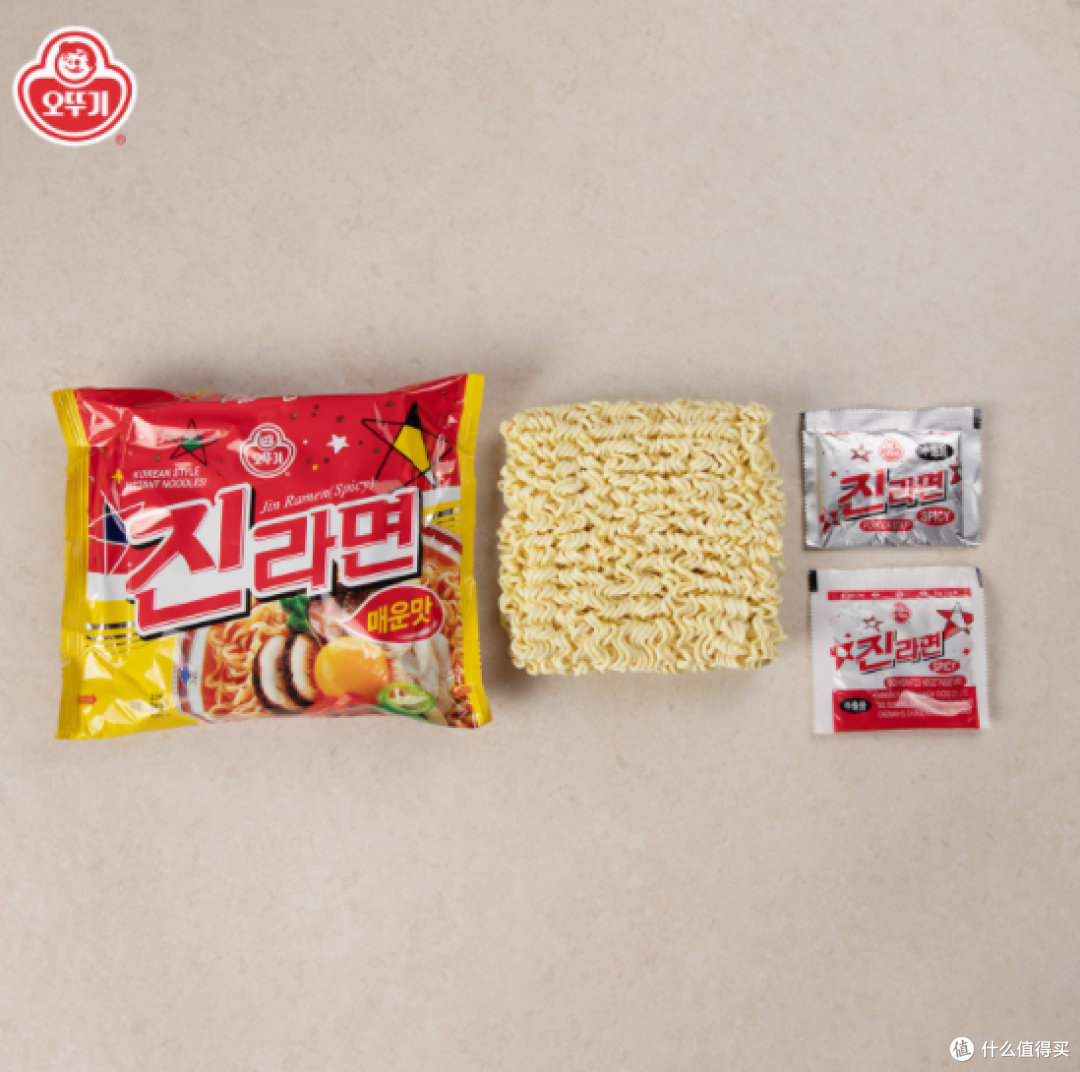 韩国风味，一碗满足——探索不倒翁金拉面与辛拉面的传奇之旅