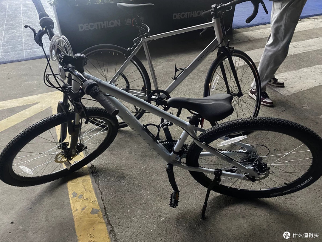 迪卡侬RC100V2:公路车新手入门神车