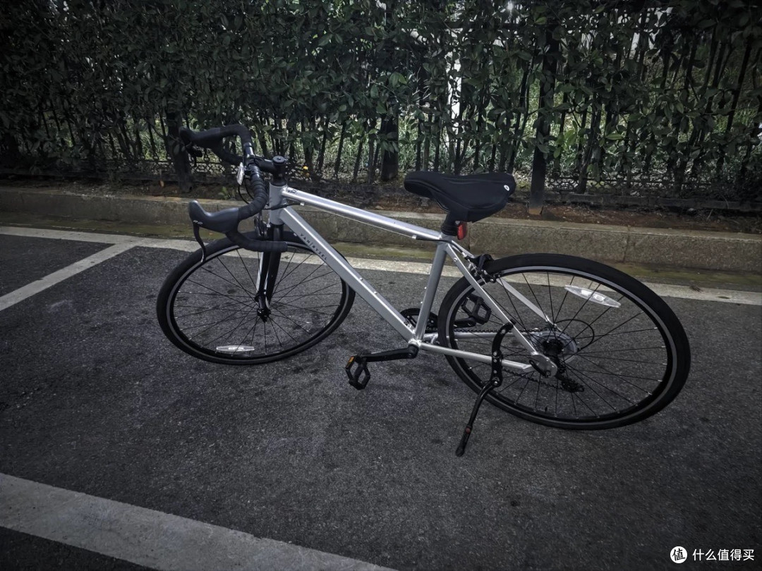 迪卡侬RC100V2：公路车新手入门神车