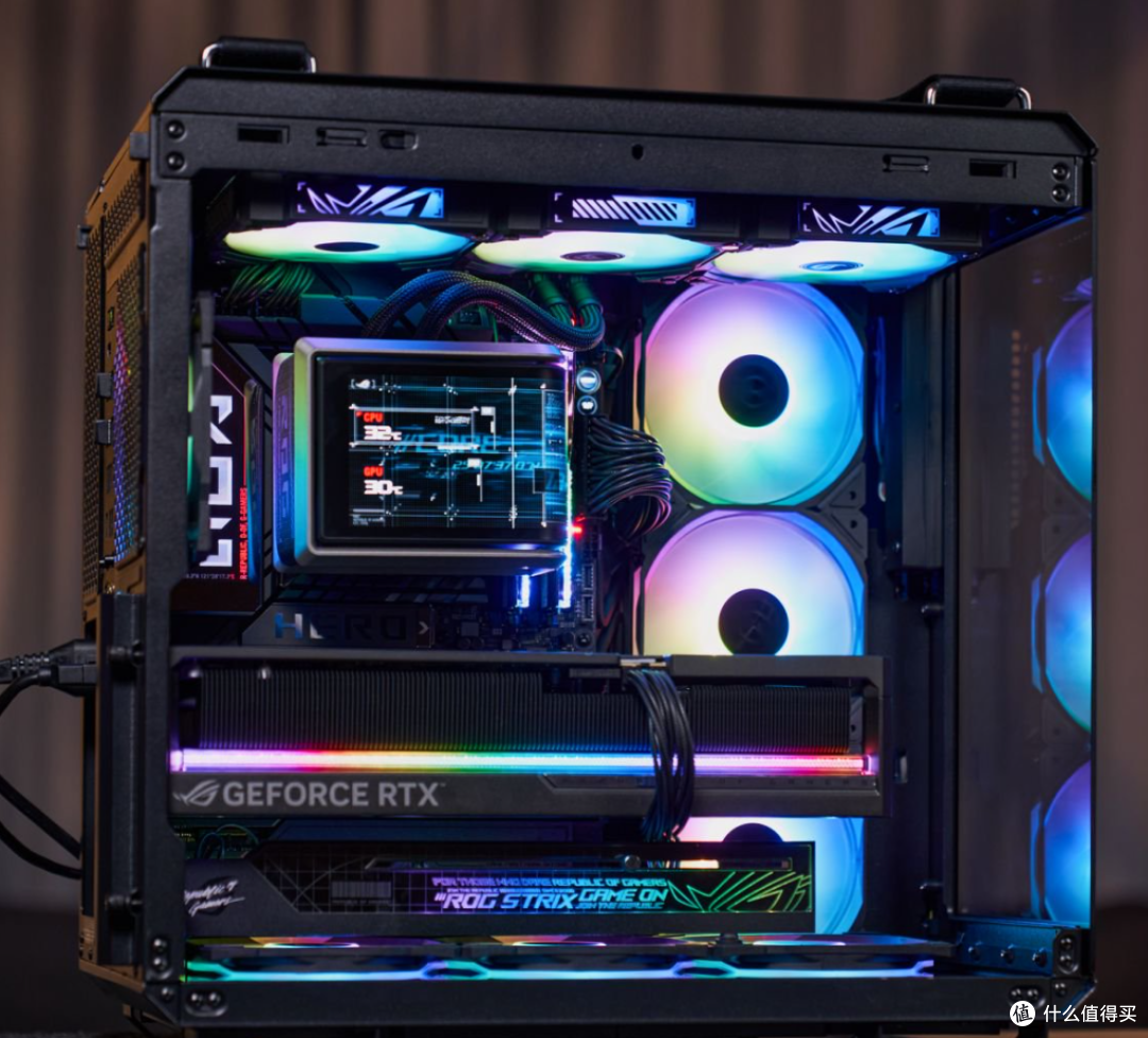 旗舰新品震撼登场，装机首选ROG RYUO龙王4曲面屏水冷