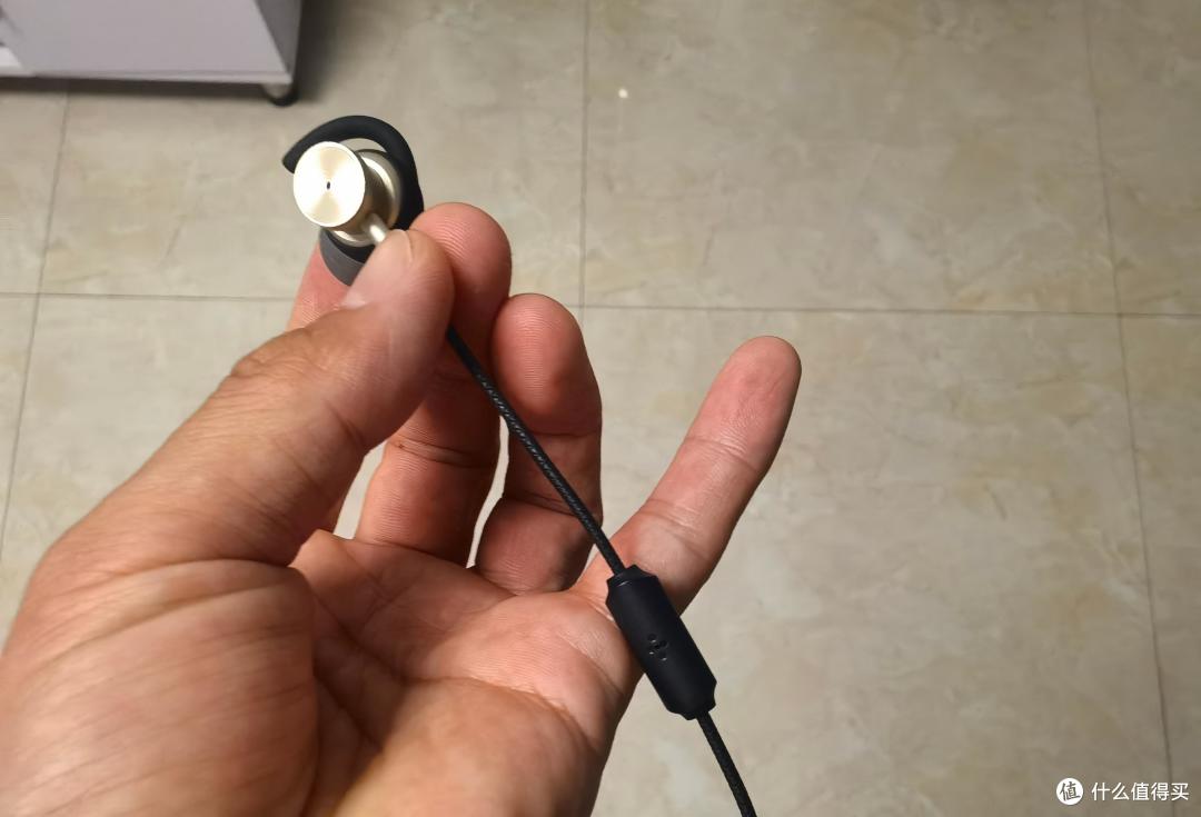 嘉鸥TC1600-N15挂脖助听器,让我们知道单次长续航才能更省心!