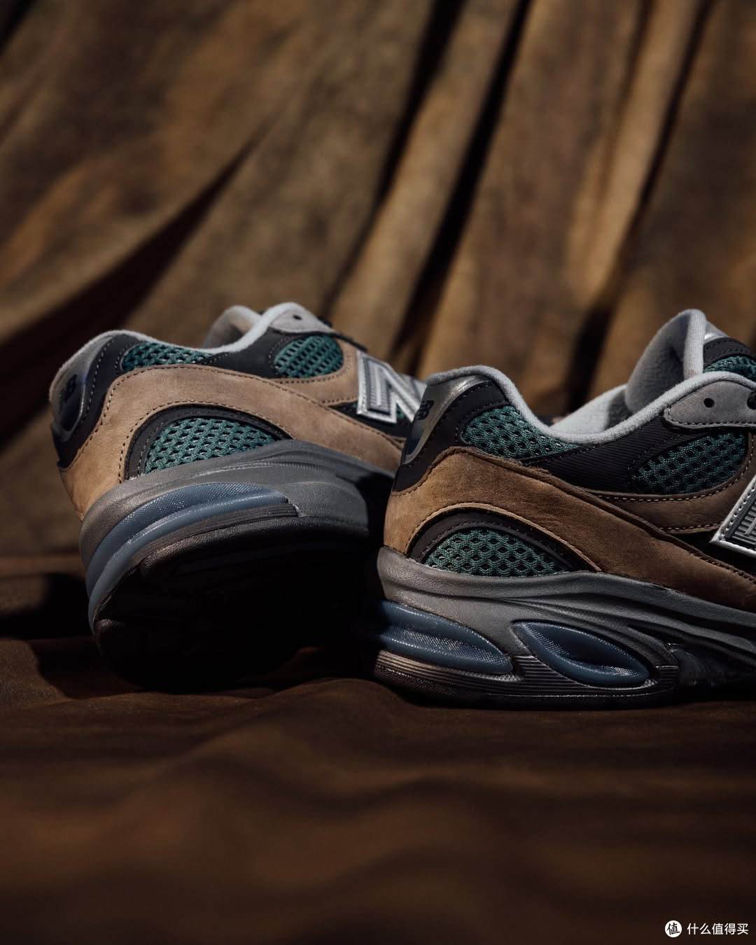 低调但上头,New Balance 是怎么把「灰」变成一种信仰的?