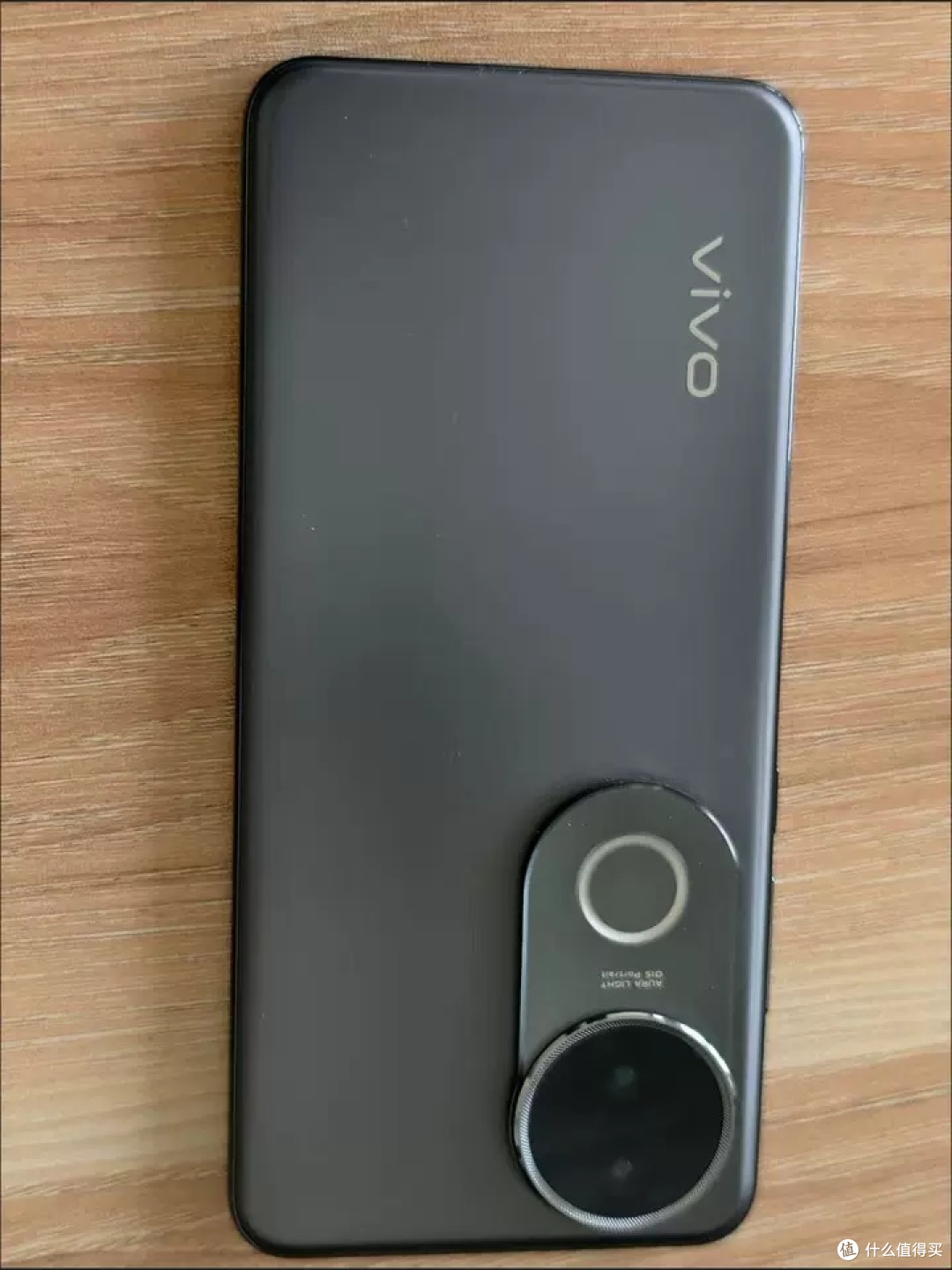 vivo S20:柔光人像拍照与轻薄长续航的完美结合