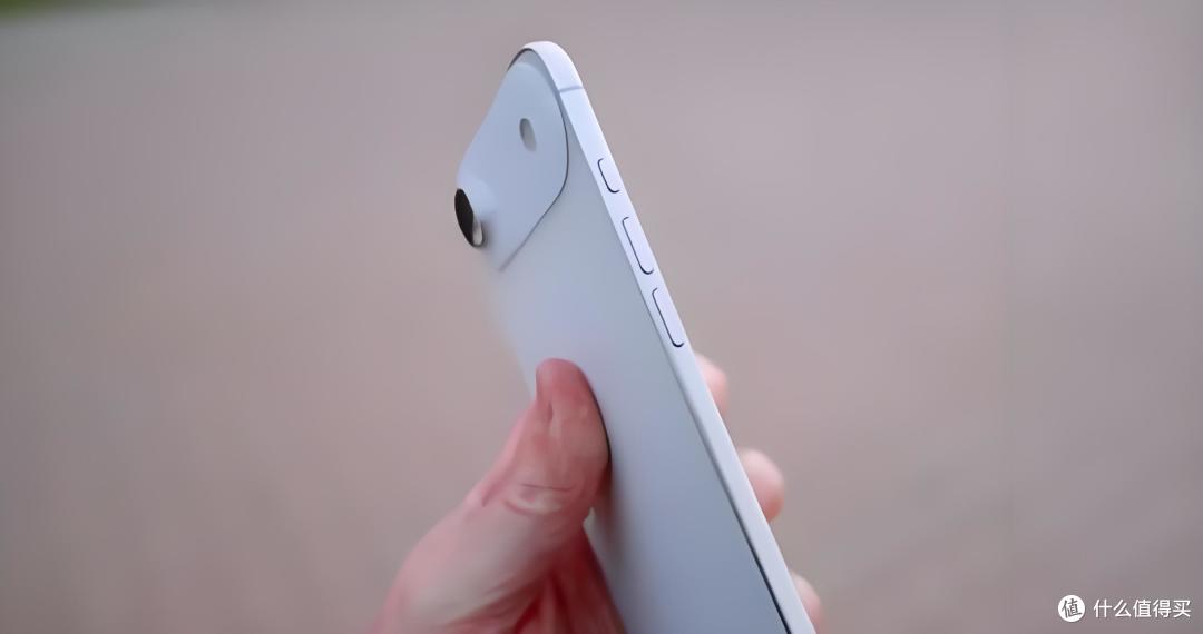科技巅峰对决！iPhone 17 Air 超薄革新，关税困局下能否逆袭？