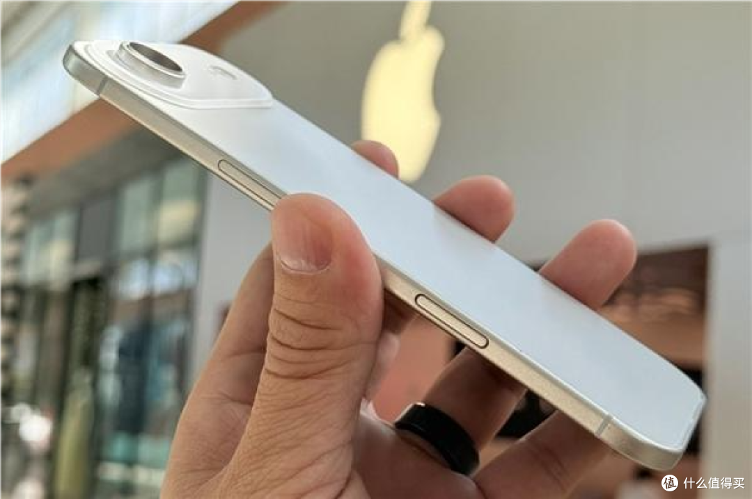 科技巅峰对决！iPhone 17 Air 超薄革新，关税困局下能否逆袭？