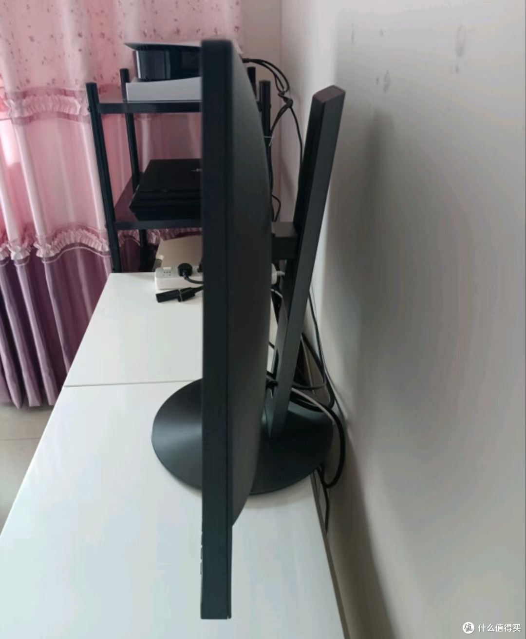 AOC Q27G4Z：2K 260Hz电竞显示器