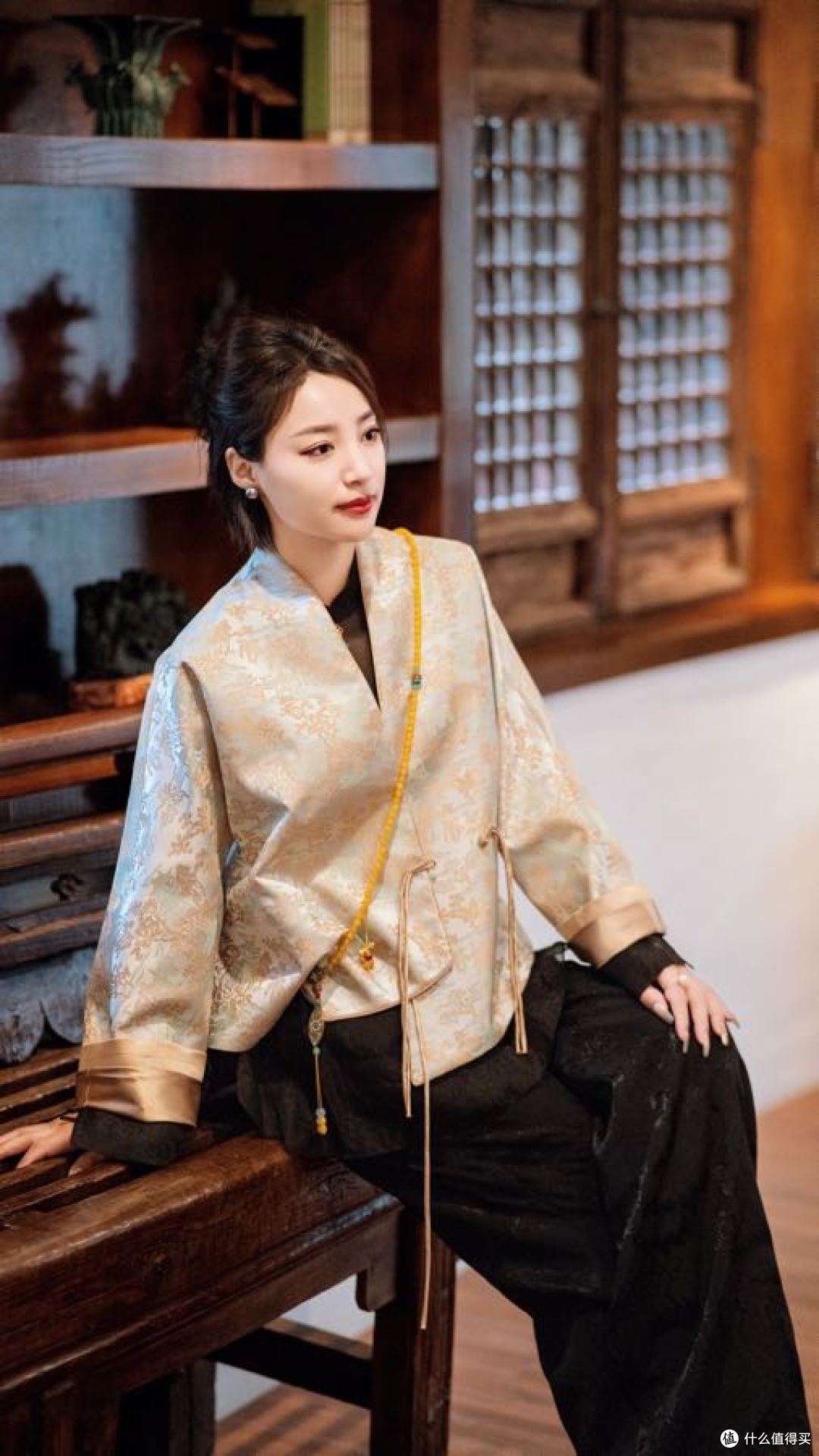 七悦佰服饰名品：解锁时尚新体验，让穿搭独一无二