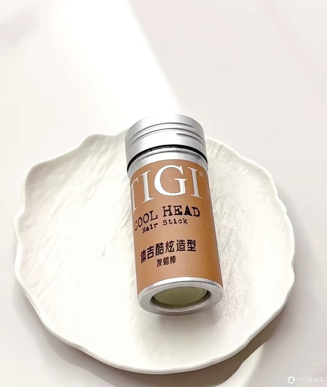 TIGI 碎发整理膏,拯救头发乱糟糟!