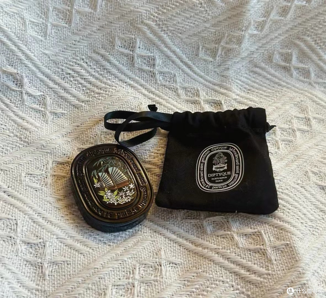 diptyque 杜桑香膏:小巧精致,清新之选