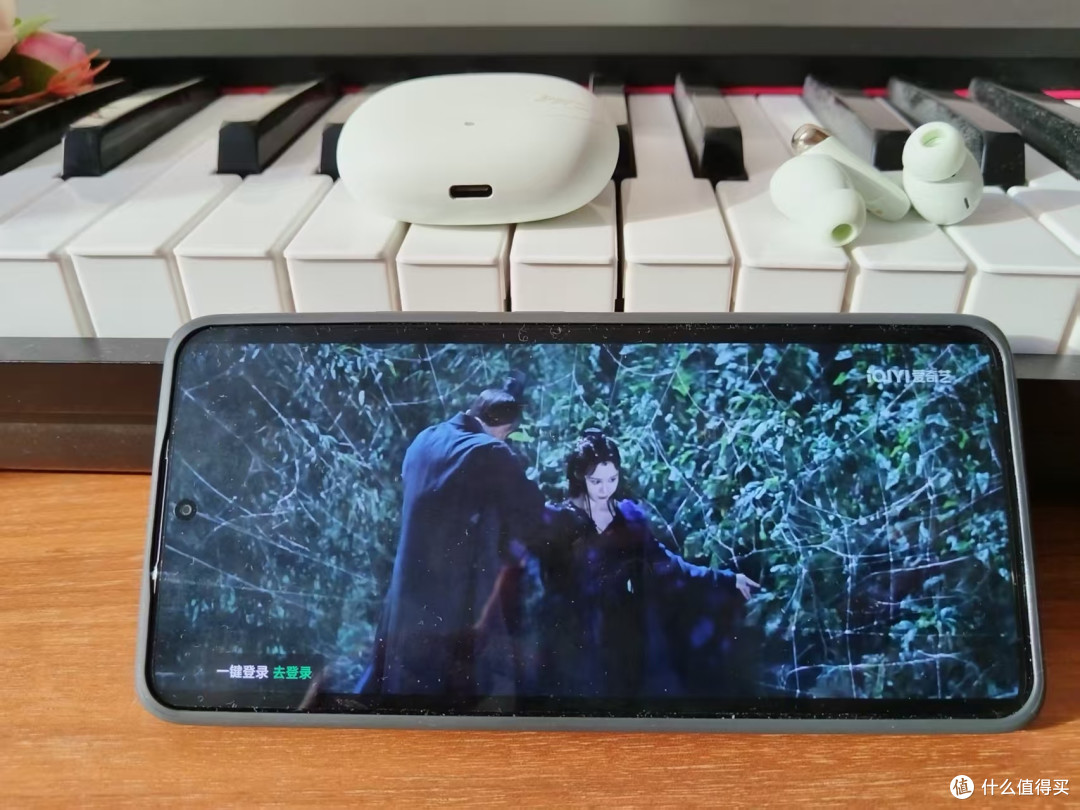 iKF Zing Pro,阳光绿配色,高度契合夏天的一款全能型蓝牙耳机
