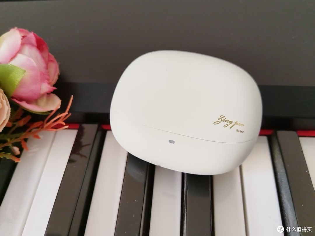 iKF Zing Pro,阳光绿配色,高度契合夏天的一款全能型蓝牙耳机