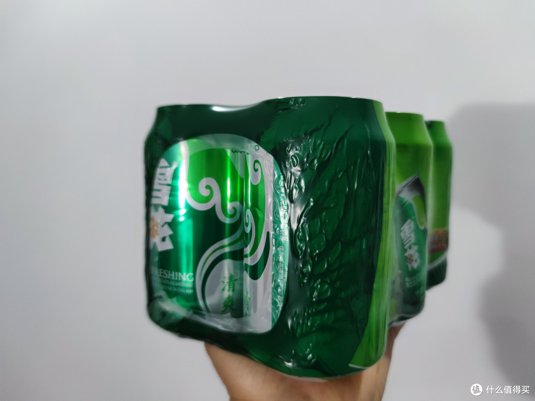 淘宝闪购送了我红包,我用1.1元的价格买了六罐啤酒。