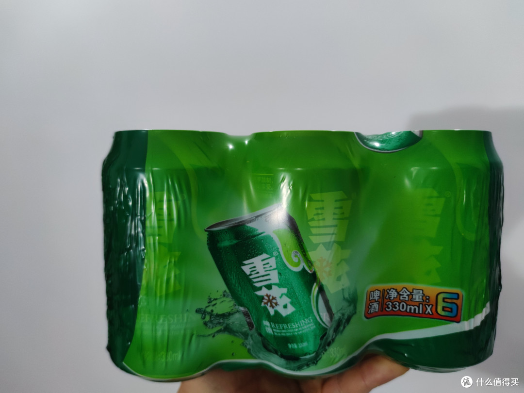 淘宝闪购送了我红包,我用1.1元的价格买了六罐啤酒。
