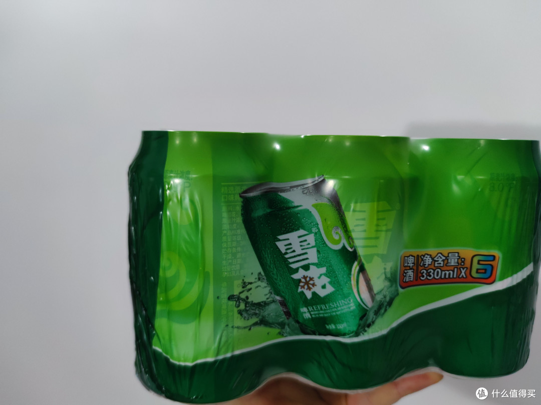淘宝闪购送了我红包,我用1.1元的价格买了六罐啤酒。