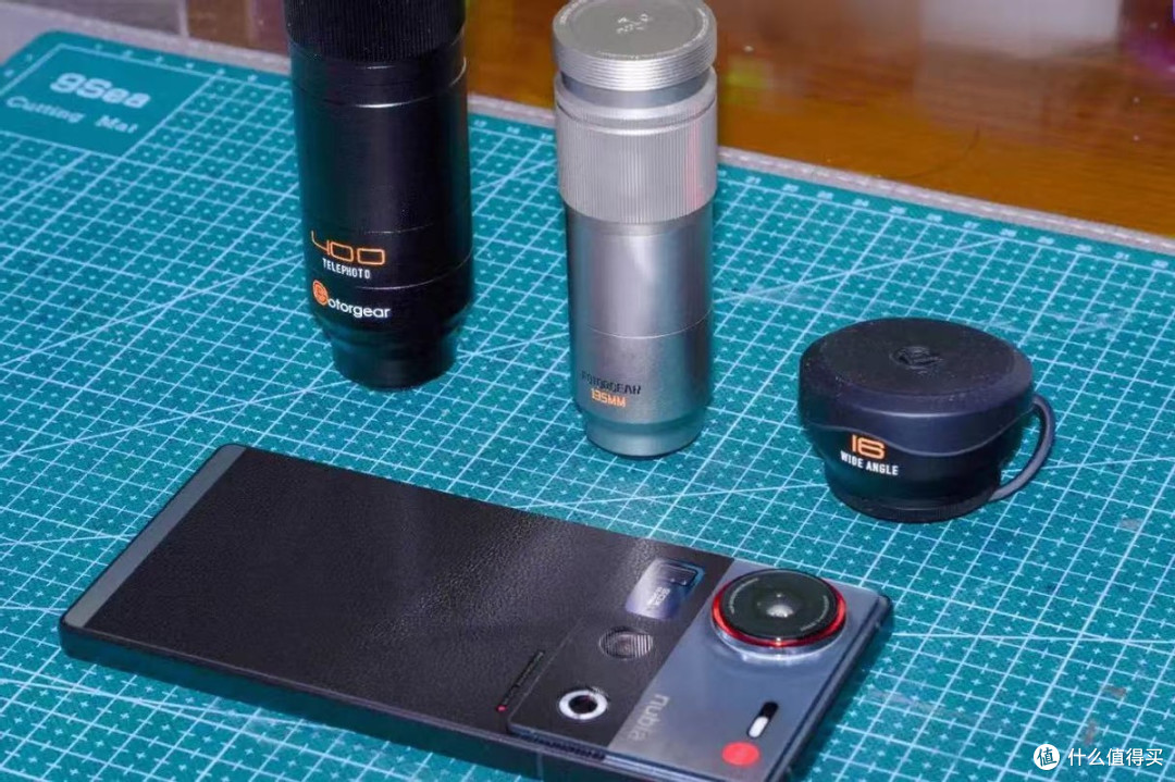 高端性价比“大黑马”，真全面屏+光影大师+6600mAh，售价很亲民