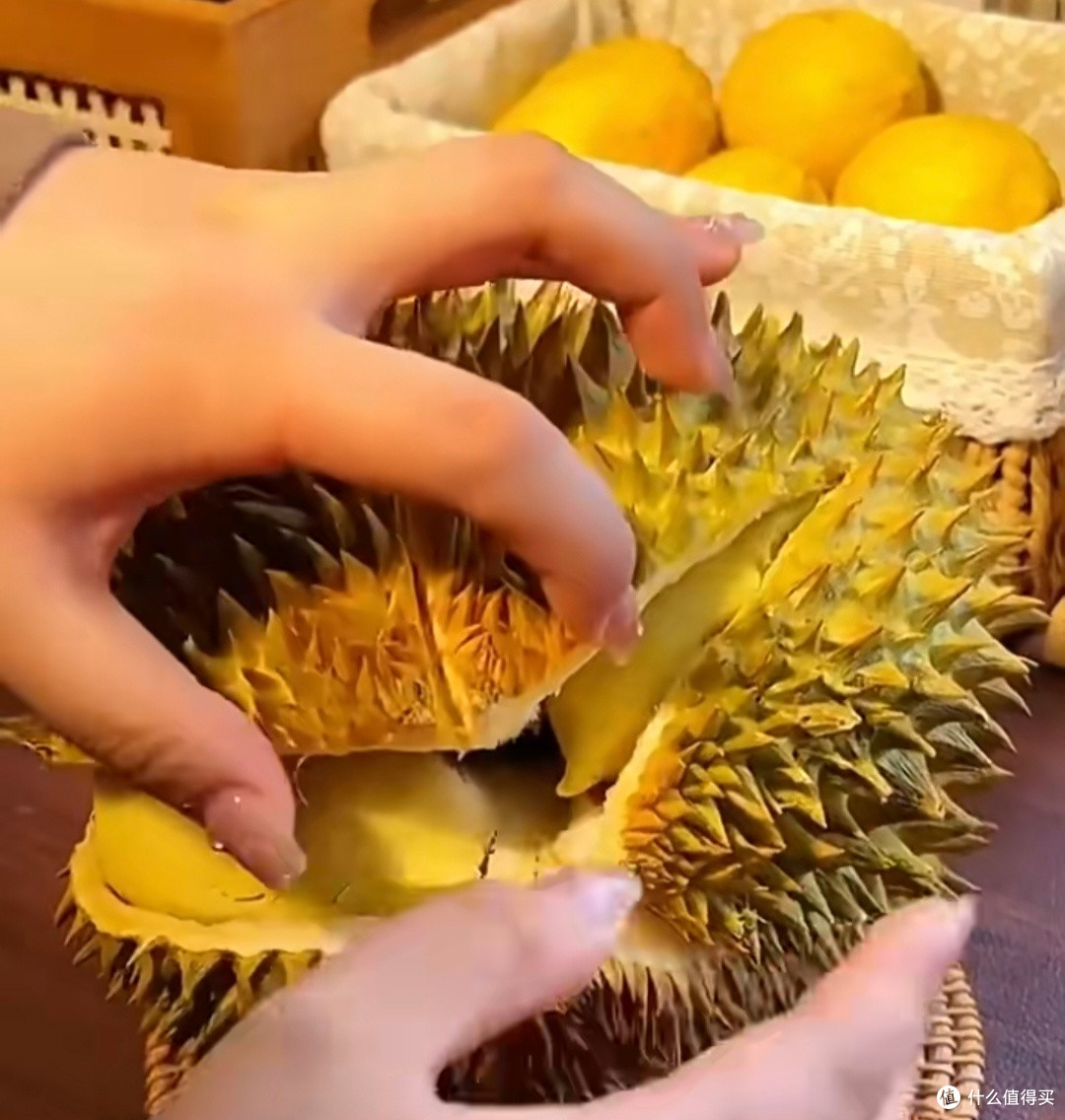 淘宝闪购,给母亲的榴莲惊喜