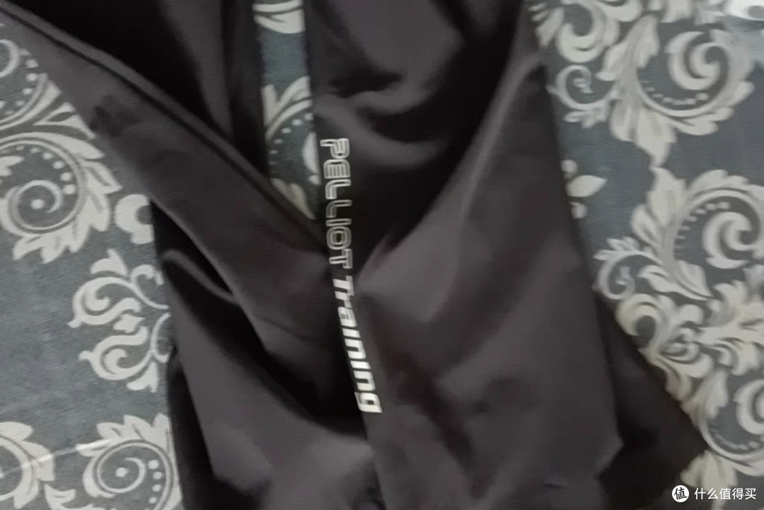 伯希和速干衣裤:多功能户外装备