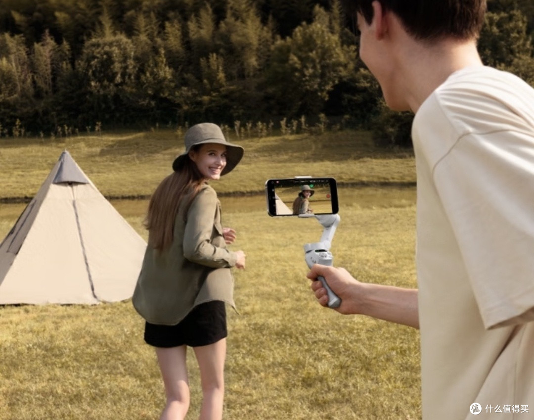 大疆DJI Osmo Mobile SE手机云台稳定器:国家补贴后真的值得入手