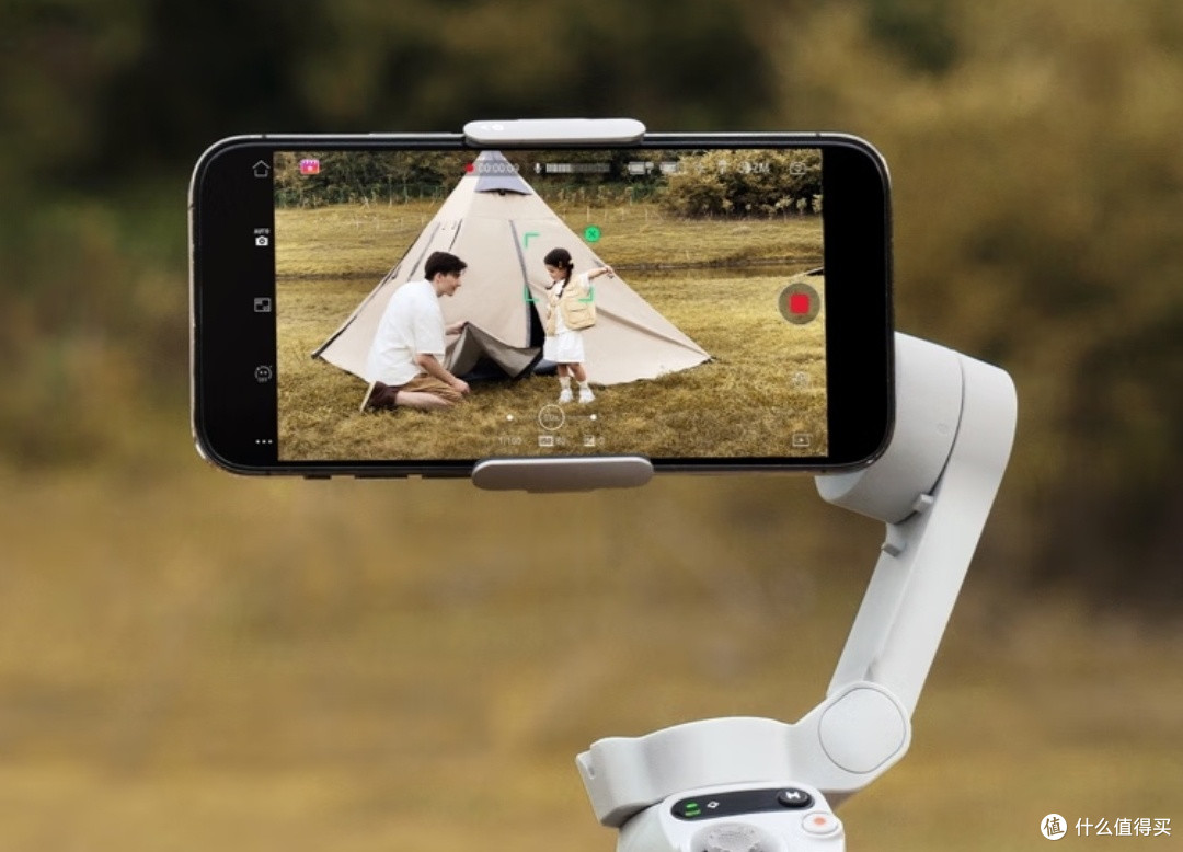 大疆DJI Osmo Mobile SE手机云台稳定器:国家补贴后真的值得入手