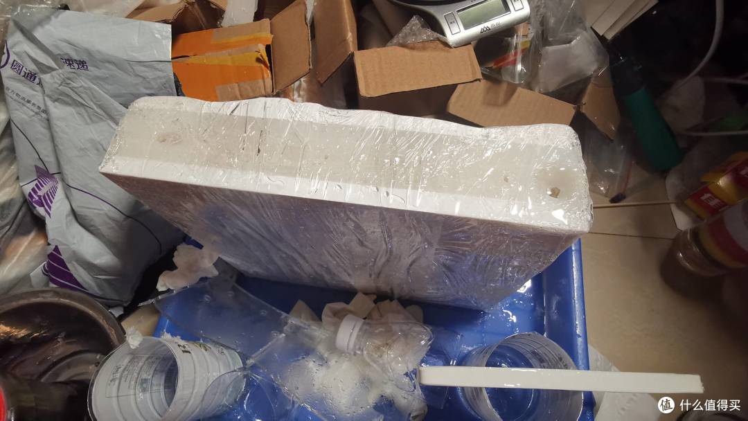 从iPad拆屏到环氧树脂浇壳:我的便携屏手工DIY全记录
