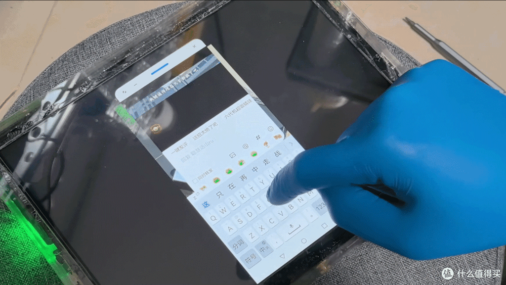 从iPad拆屏到环氧树脂浇壳:我的便携屏手工DIY全记录