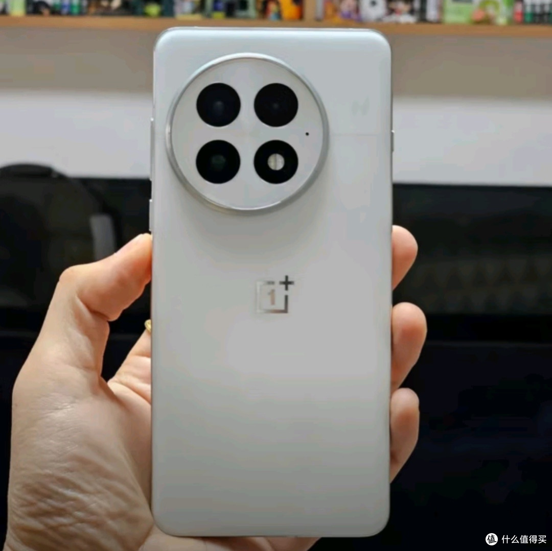 一加 13 白露晨曦：国家补贴下的高性能5G游戏手机新选择