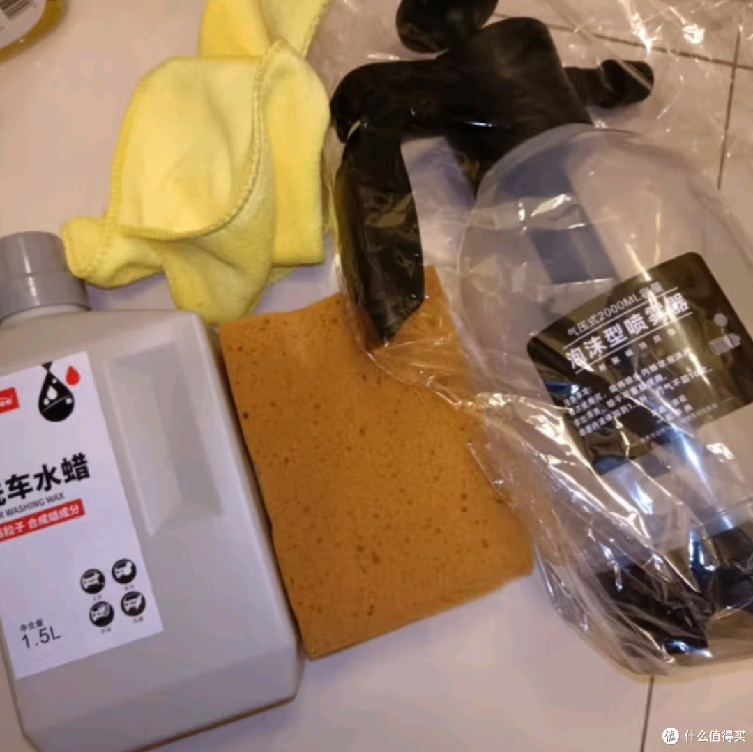 Astree洗车液套装:打造爱车闪耀新颜的全方位解决方案
