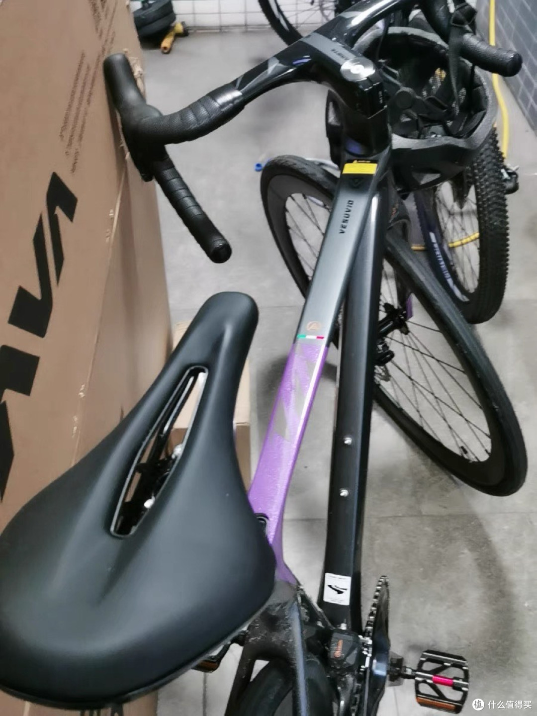JAVA佳沃维苏威碳纤维公路自行车