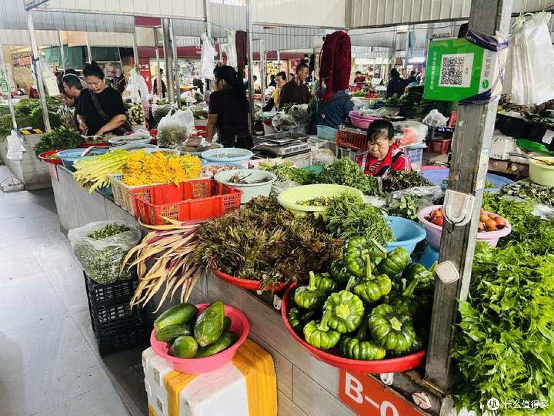 芒市游记，芒市都有啥好玩好吃的？