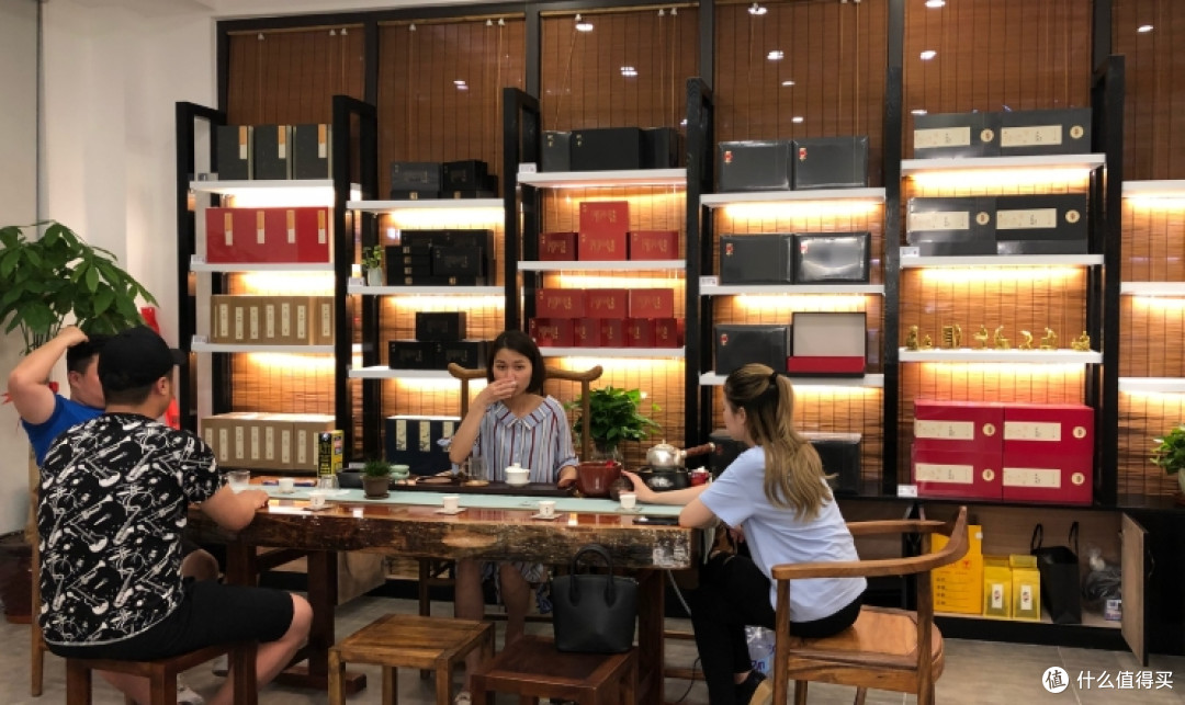 为什么厦门的茶叶店密集度如此高，每走几步便能看到一家？