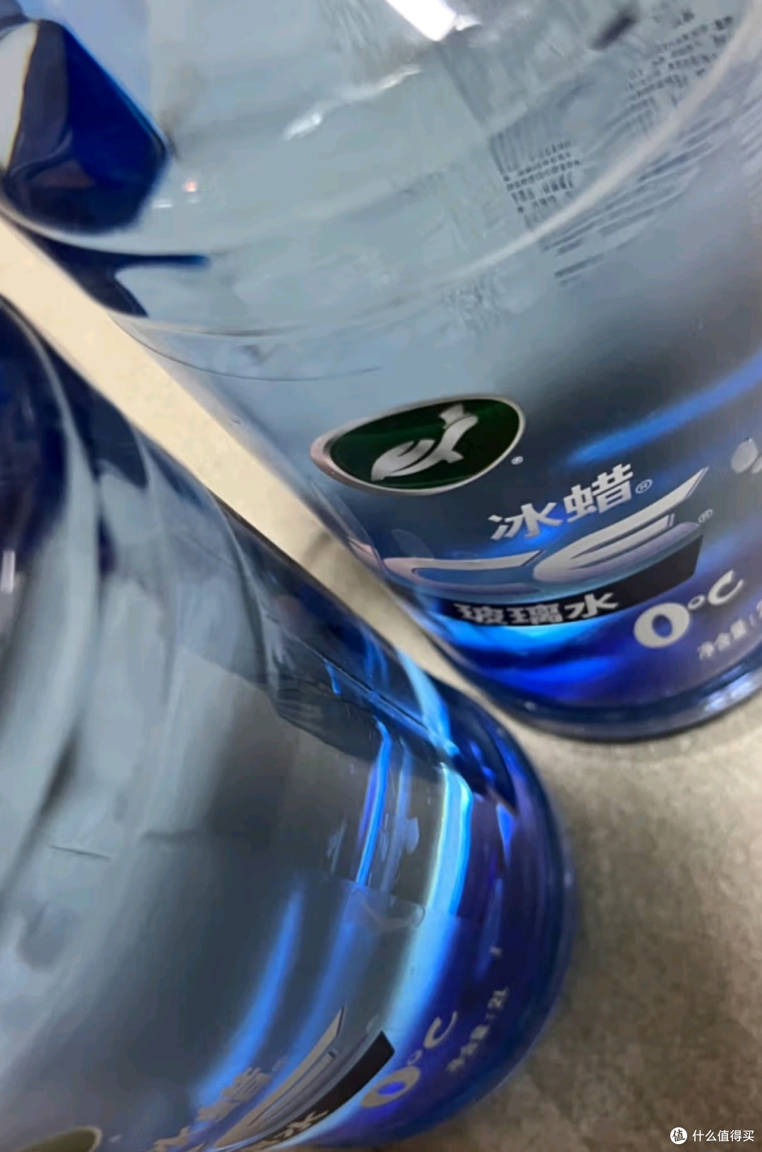 龟牌冰蜡玻璃水0度：奔驰宝马车主夏季养车必备神器
