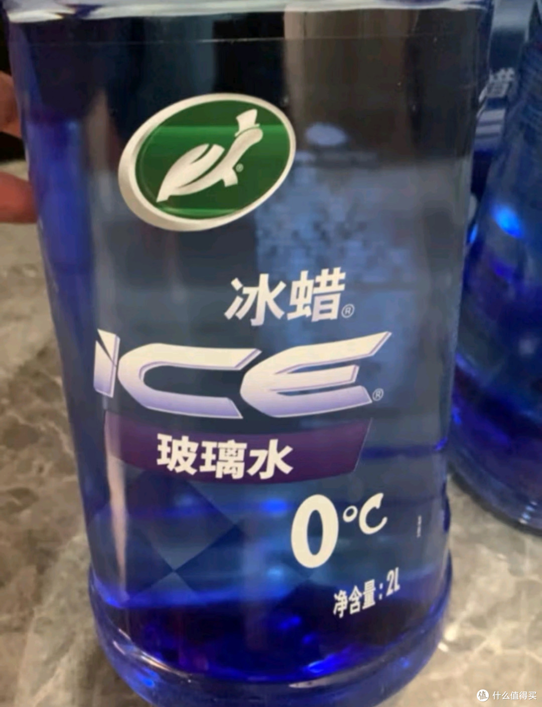龟牌冰蜡玻璃水0度：奔驰宝马车主夏季养车必备神器