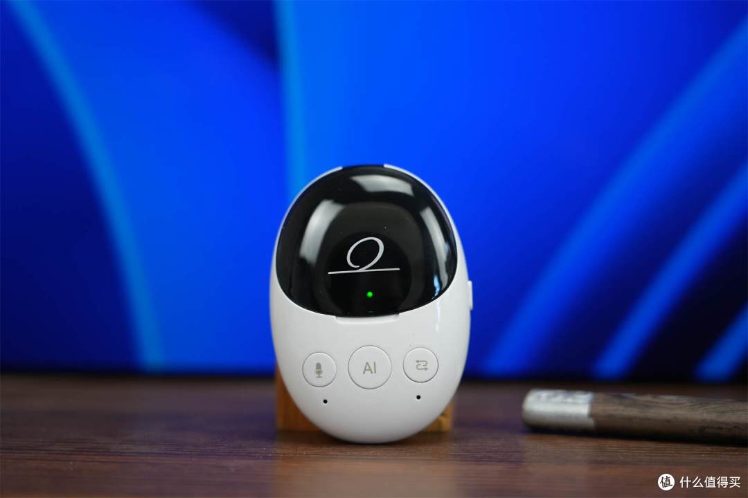 莲偶科技会译蛋Pro:商务出行、跨国交流,智能控制的新利器