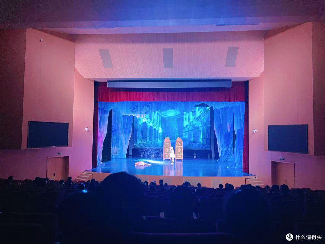 《冰雪奇缘》舞台剧苏州上演