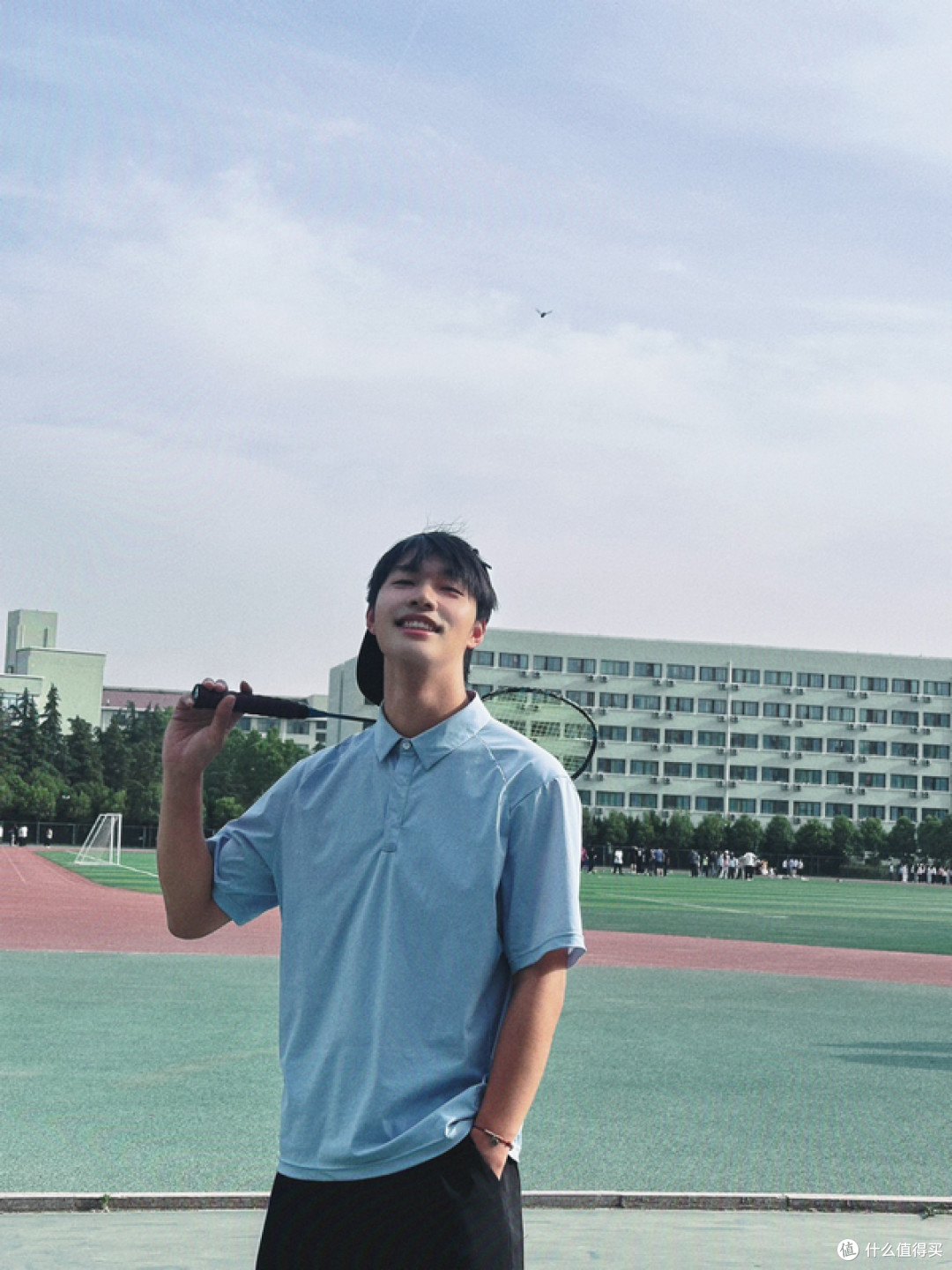 素湃Polo衫:多场景下的精致舒适之选