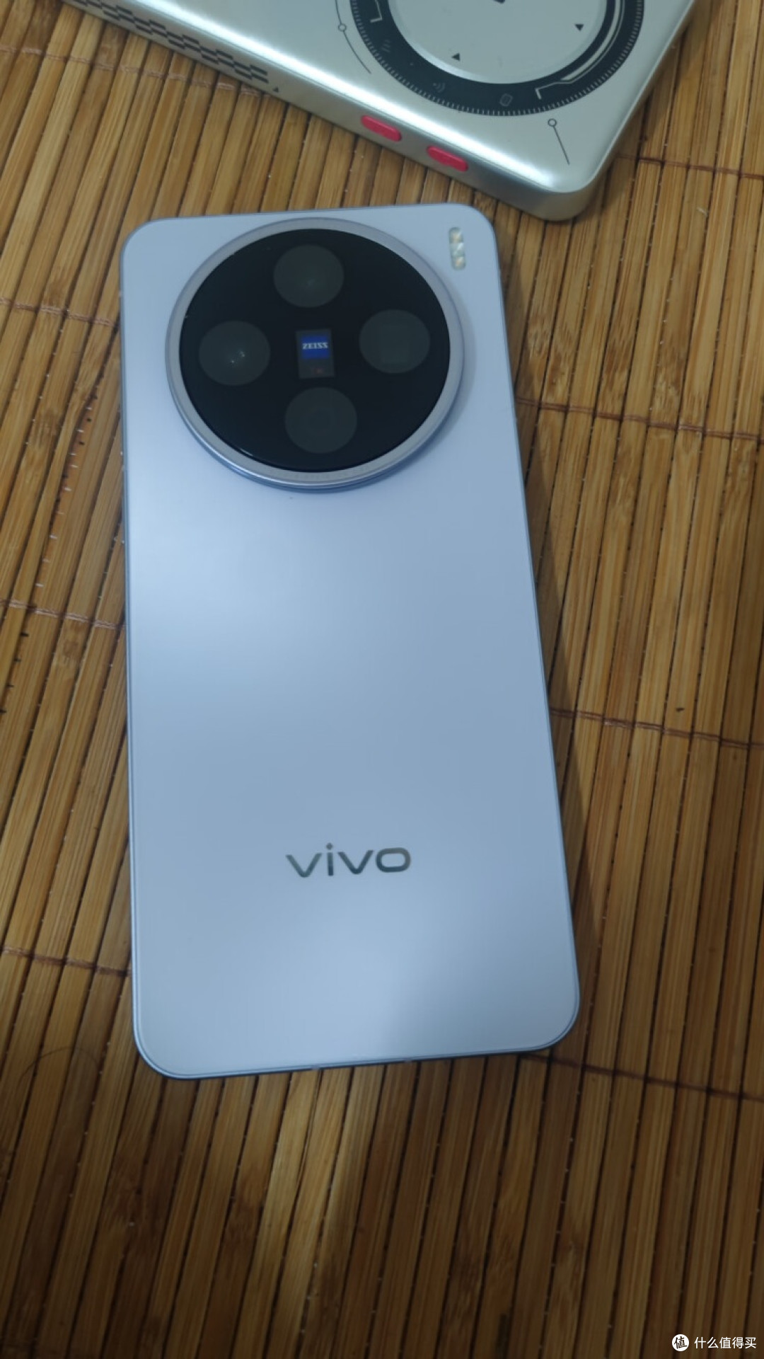 手机我选vivo x200s