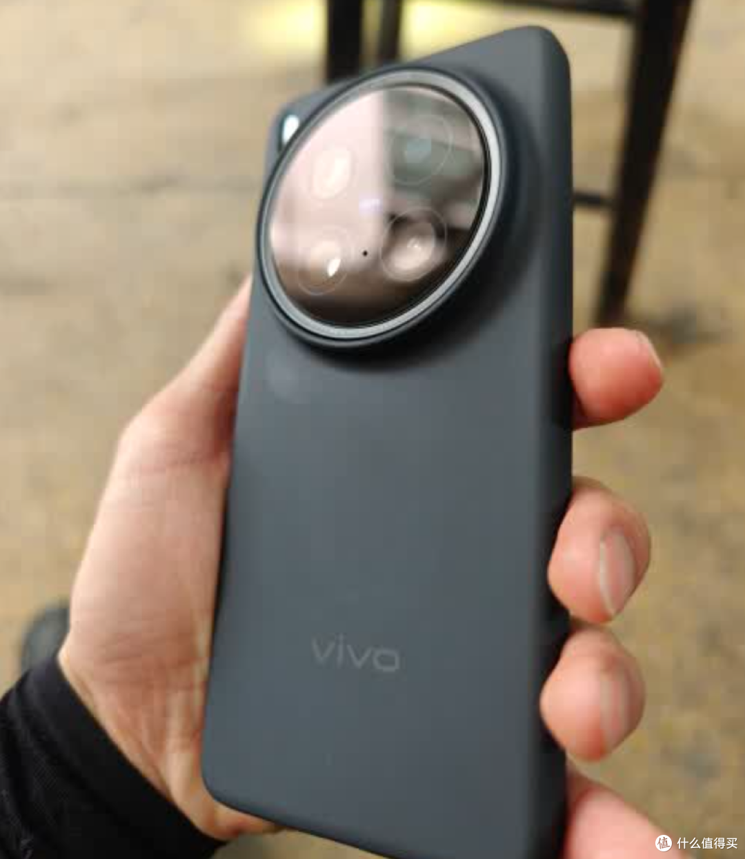 iPhone 高价拦路,vivo X200 Ultra 为你开辟影像新航道!
