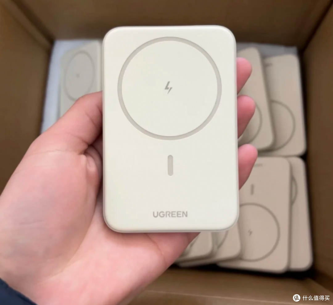 移动电源哪个品牌值得信赖?国内十大移动电源品牌旗舰款推荐