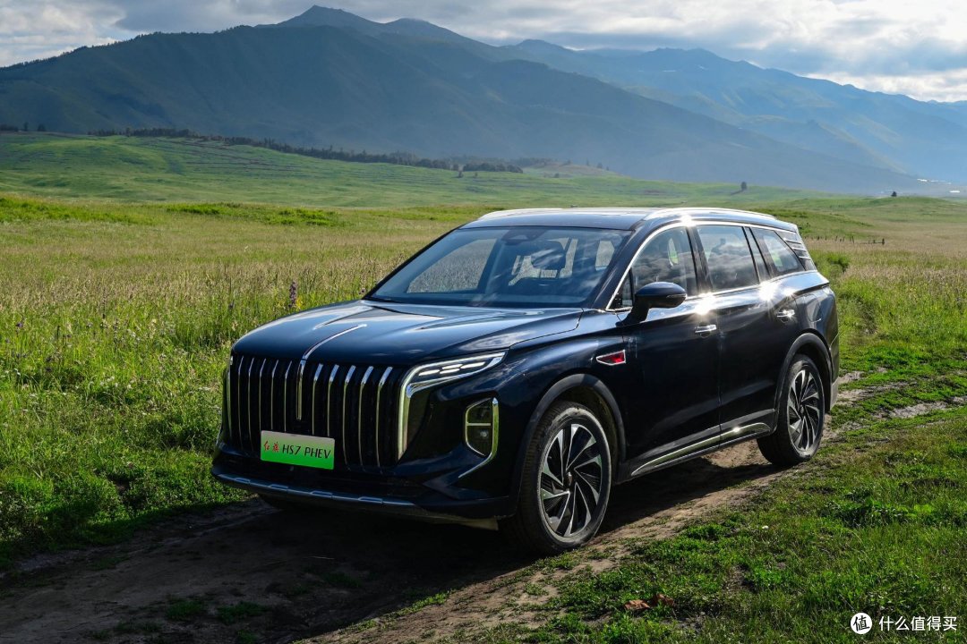 30万的豪华插混SUV,红旗HS7 PHEV凭什么脱颖而出?