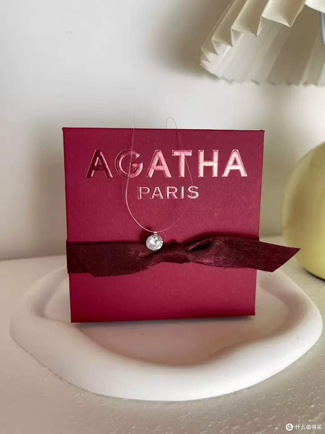 AGATHA 瑙嘉莎人鱼之泪项链:锁骨间的璀璨精灵
