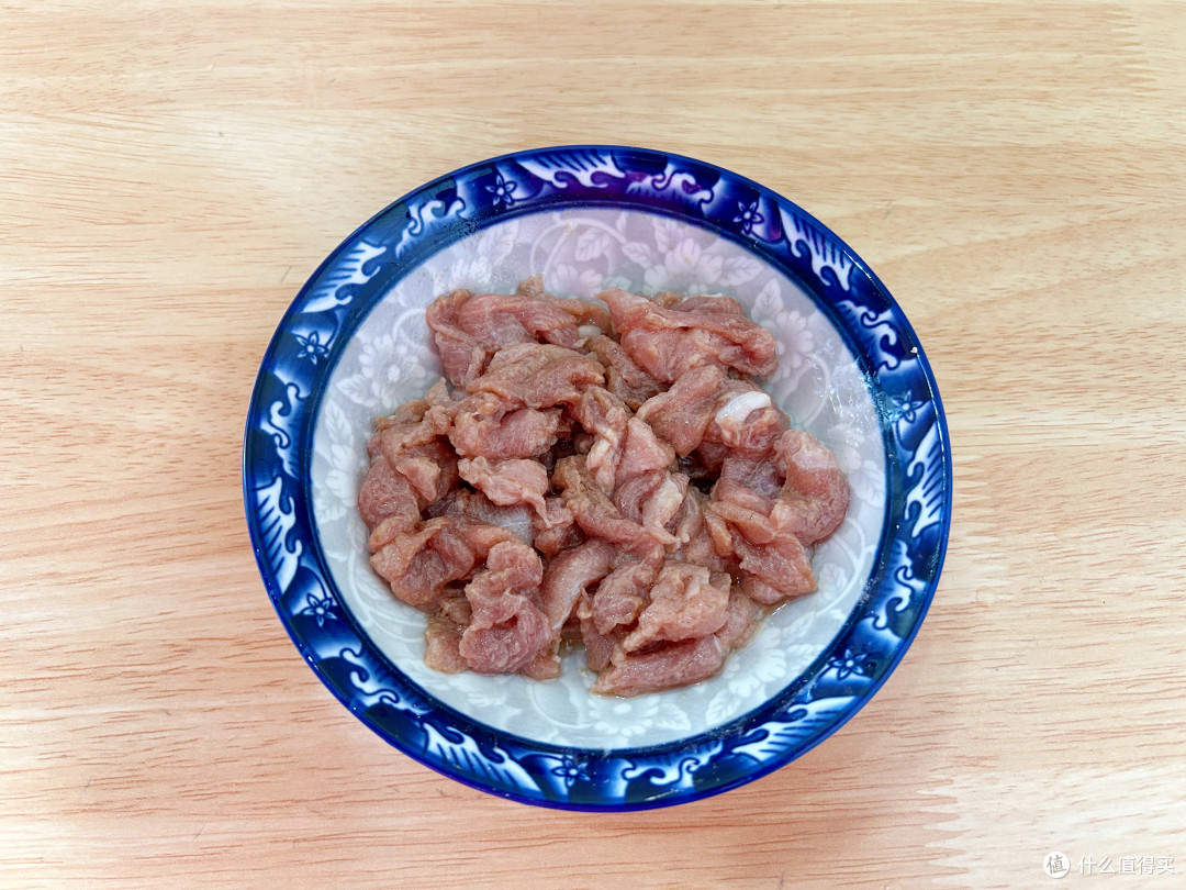 它是人参的“近亲”,天然的“降火菜”,入口回甘,喉咙很舒服