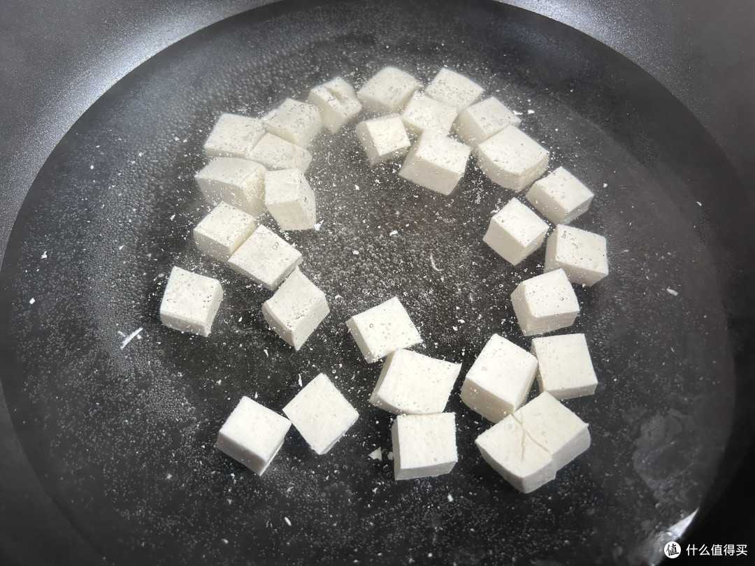 它是人参的“近亲”,天然的“降火菜”,入口回甘,喉咙很舒服
